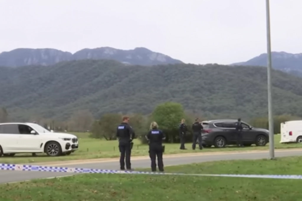 Manhunt under way after the death of two police officers in Australia: the suspect on the run is “heavily armed” and