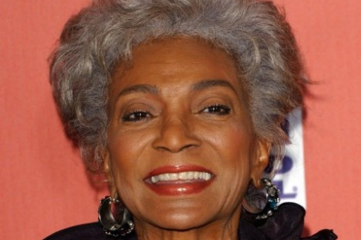 Death at 89 of Nichelle Nichols, black heroine of Star Trek - Net Worth ...