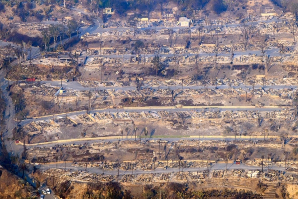 Serious fires in Los Angeles: more than 145 km² already gone up in smoke, an impressive before-and-after picture